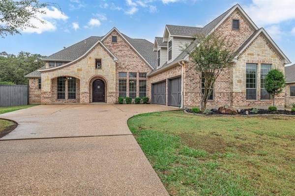 2705 S Shady Lane, Arlington, TX 76001