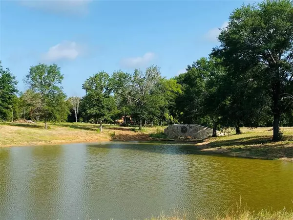 Mabank, TX 75156,2 Sunrise Trail