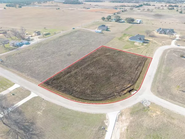 2112 Sundance Road, Whitesboro, TX 76273