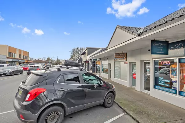 Courtenay, BC V9N 1J7,435 5th St