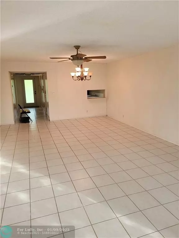 Lighthouse Point, FL 33064,3165 NE 48 COURT  #207