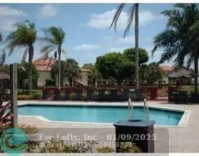 Plantation, FL 33324,10773 Cleary Blvd  #307