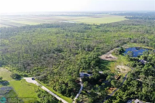 Sebring, FL 33870,725 Moon Ranch Rd