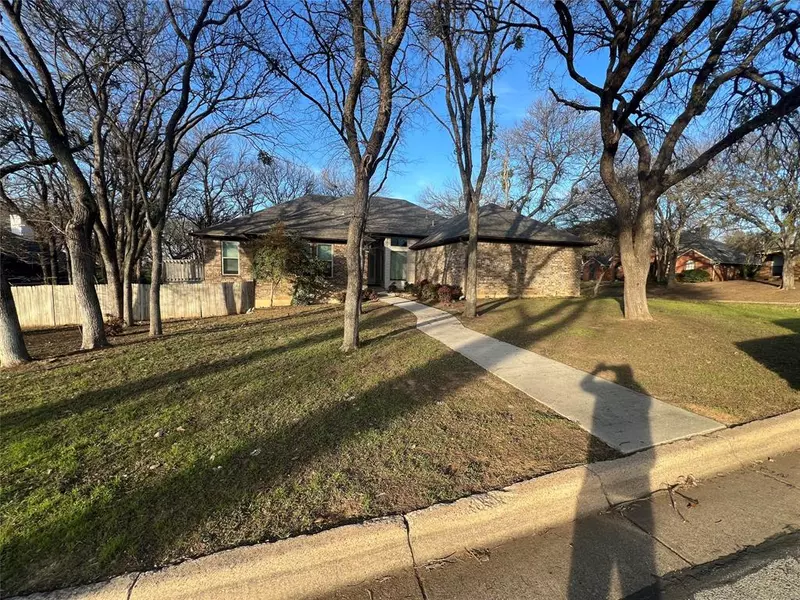 7501 Mcmillian Court, Arlington, TX 76016