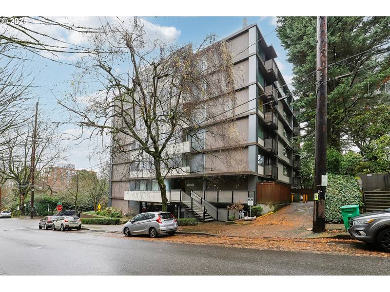 2020 SW MAIN ST #608, Portland, OR 97205