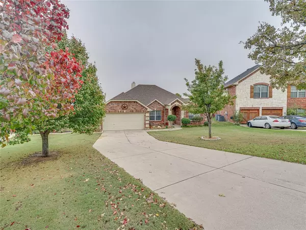 Burleson, TX 76028,2723 Pinnacle Drive