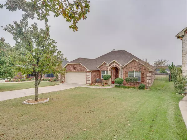 Burleson, TX 76028,2723 Pinnacle Drive