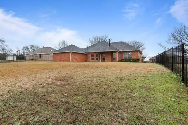 Ovilla, TX 75154,141 Meadow Glen Lane