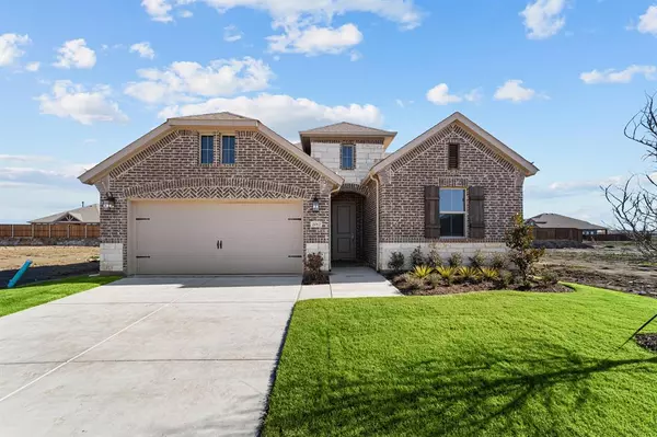 2012 Roaring Fork Drive, Royse City, TX 75189