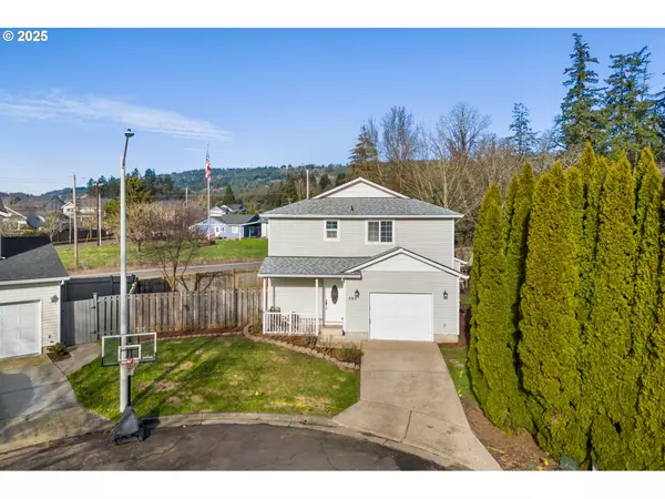 Newberg, OR 97132,705 E EARL CT