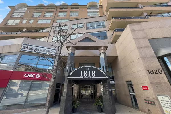 Toronto C10, ON M4G 4G6,1818 Bayview AVE #403