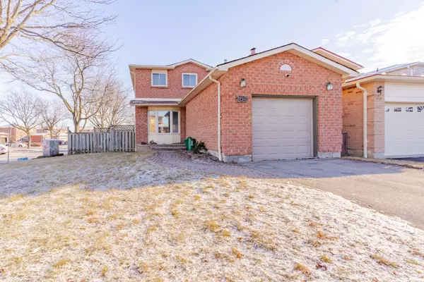 Durham, ON L1T 1Z3,164 Daniels CRES