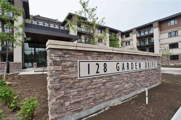 Oakville, ON L6K 0H7,128 Garden DR #109