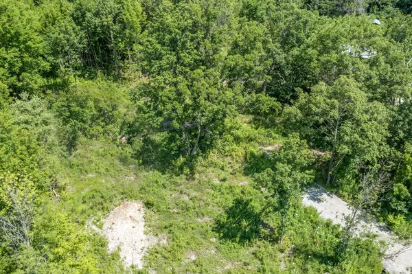 Georgian Bay, ON L0K 1S0,88 Musky Bay RD