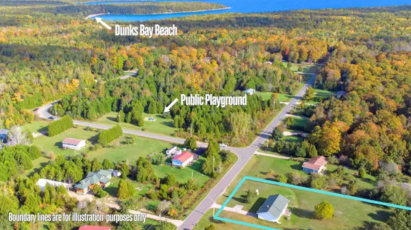 Northern Bruce Peninsula, ON N0H 2R0,26 Maple Golf CRES