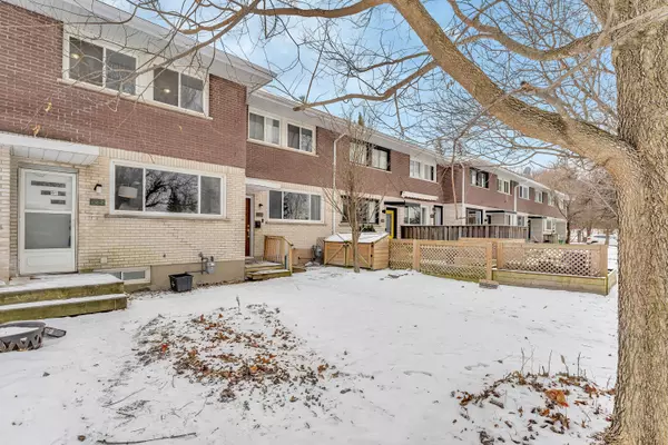 Carlington - Central Park, ON K1Z 8C9,1508 Lepage AVE