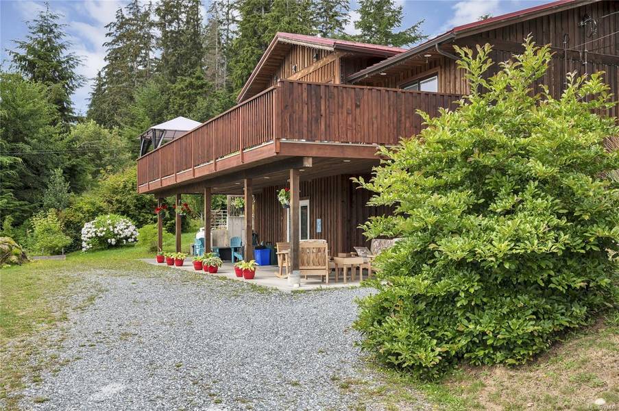 55 Poplar Rd, Alert Bay, BC V0N 1A0