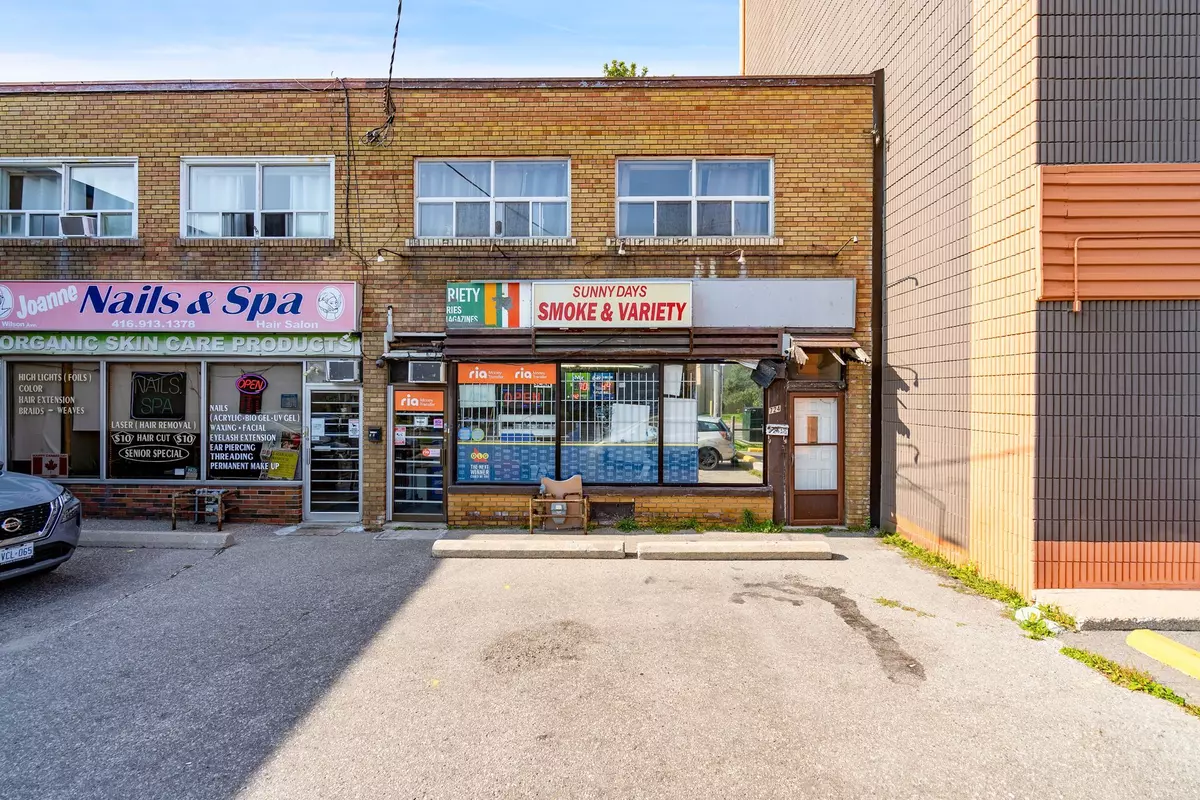 Toronto, ON M3K 1E2,724 Wilson AVE