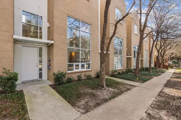 Dallas, TX 75204,4060 Travis Street #5