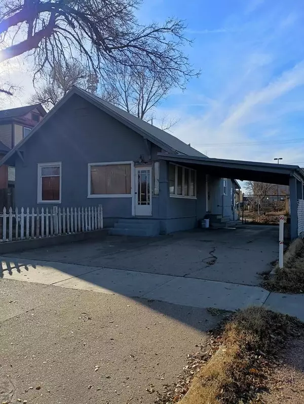 302 S 3rd St, Lamar, CO 81052