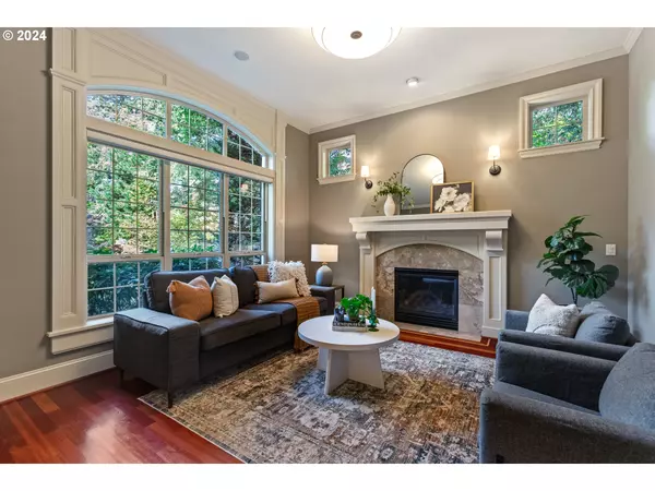 Lake Oswego, OR 97034,4114 CASEY CT