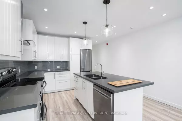 Toronto, ON M4M 1Y5,713 Gerrard ST E #2nd Flr