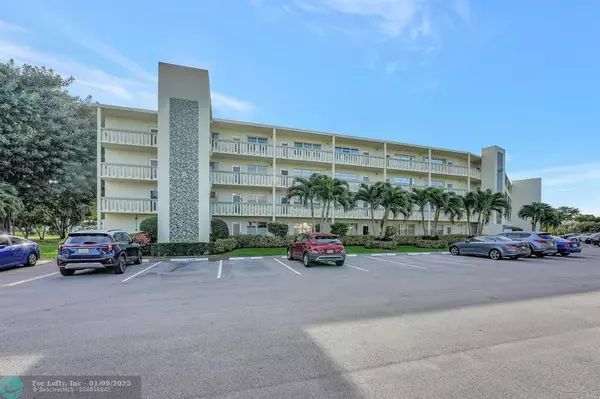 Deerfield Beach, FL 33442,4020 Cambridge A  #4020