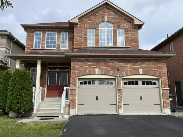 51 River Heights DR, Brampton, ON L6P 2N5