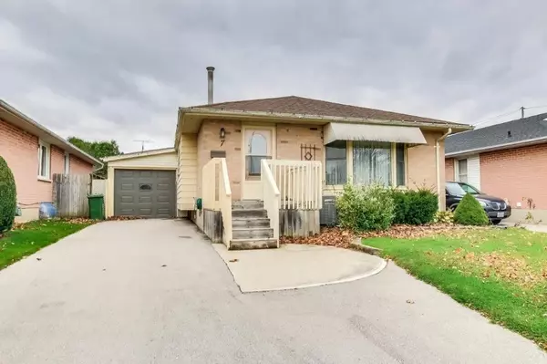 7 Ripley LN, St. Thomas, ON N5R 5X1