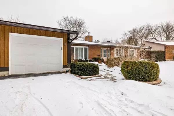 Kanata, ON K2L 1A6,11 AMUNDSEN CRES