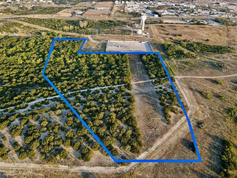 463 Fall Creek Highway, Granbury, TX 76049