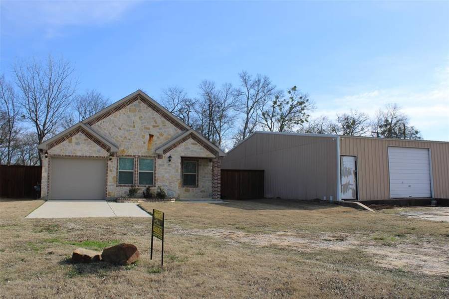 307 Milton Street, Celeste, TX 75423