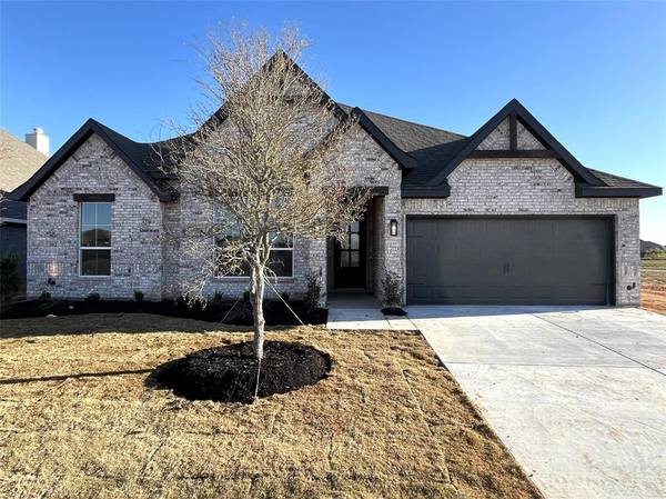 302 Bowrider Lane,  Granbury,  TX 76049