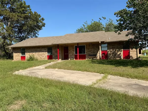 Mount Pleasant, TX 75455,285 CR 4235