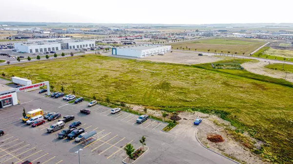 Grande Prairie, AB T8V 8B5,11701 104 AVE