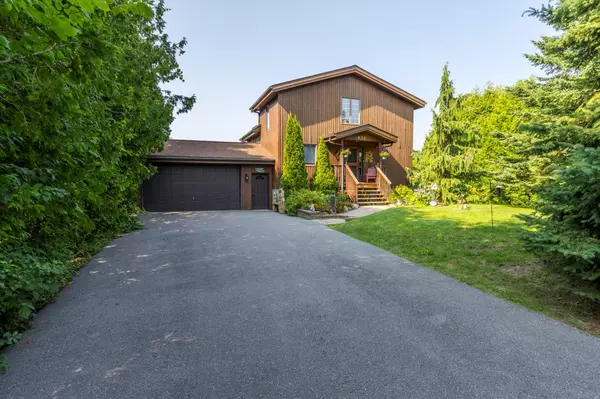 Smith-ennismore-lakefield, ON K0L 1T0,834 Kimberly DR