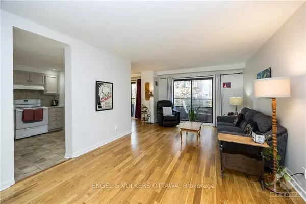 Lower Town - Sandy Hill, ON K1N 8Y8,333 CHAPEL ST #303