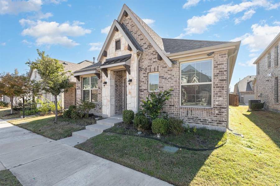 2013 Barx Drive, Little Elm, TX 75068