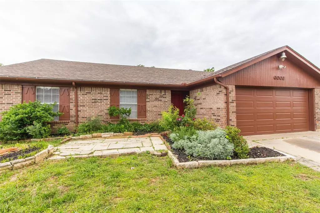 Arlington, TX 76001,6006 Cool Springs Drive