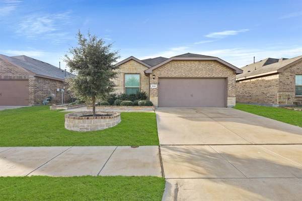 848 Walls Boulevard, Crowley, TX 76036