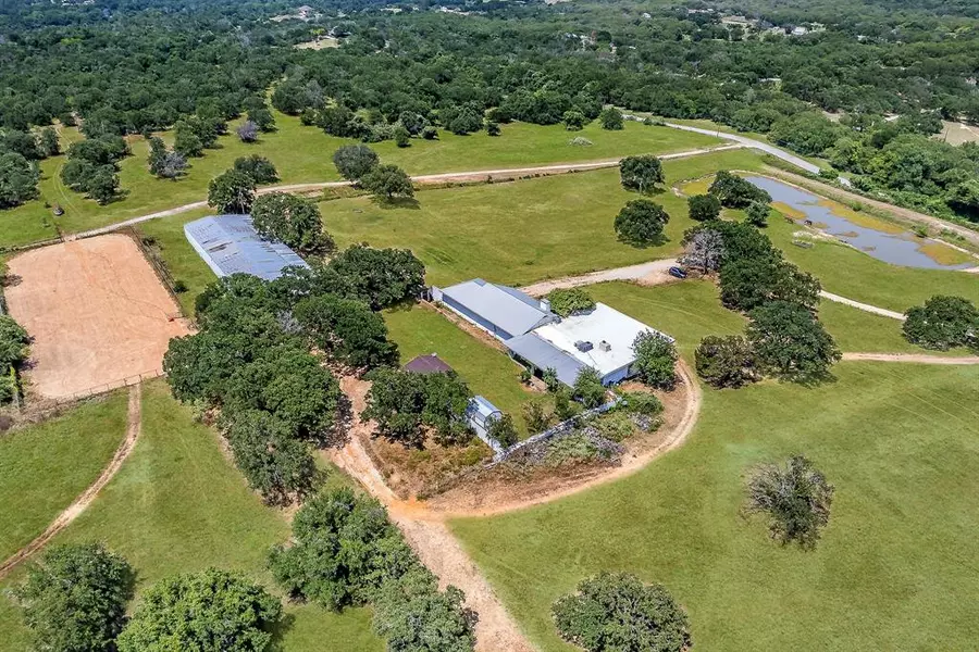 2202 County Road 3657, Springtown, TX 76082