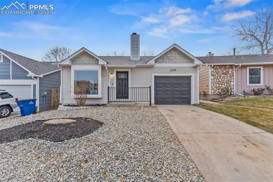 2380 Ambleside DR, Colorado Springs, CO 80915