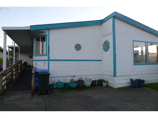 1000 N 8TH ST #63, Reedsport, OR 97467