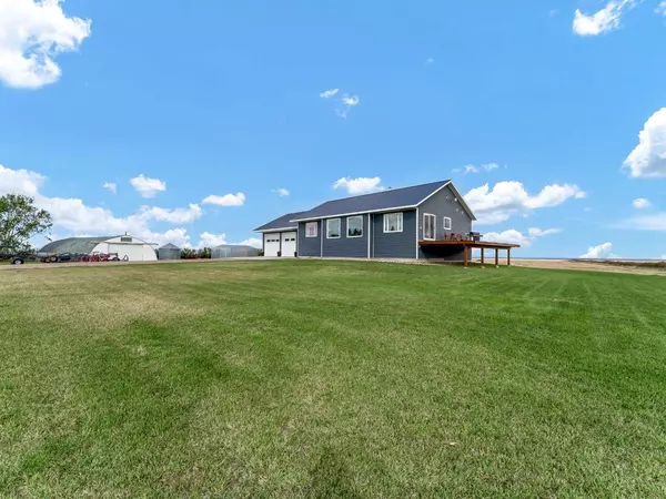 11016 Range Road 34, Rural Cypress County, AB T1B 0L5