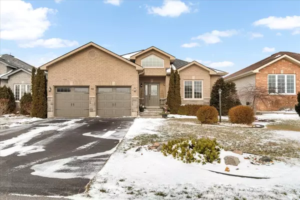 49 MAPLEHURST CRES, Prince Edward County, ON K0K 3L0