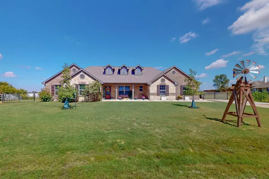 6200 Arizona Court, Joshua, TX 76058