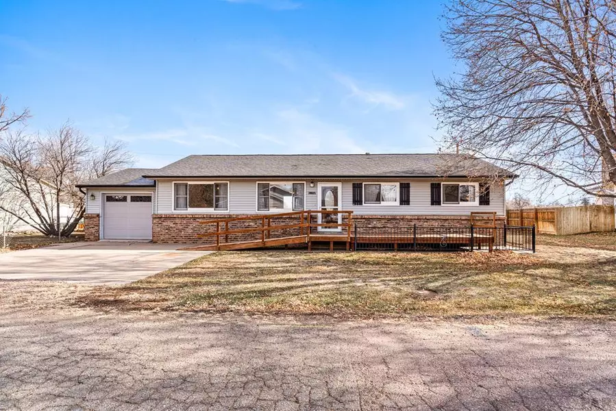 1214 Doris Dr, Canon City, CO 81212