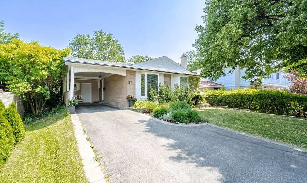 39 Caledon CRES #upper, Brampton, ON L6W 1C6