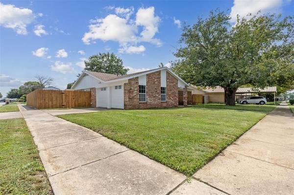 601 Mustang Drive, Saginaw, TX 76179