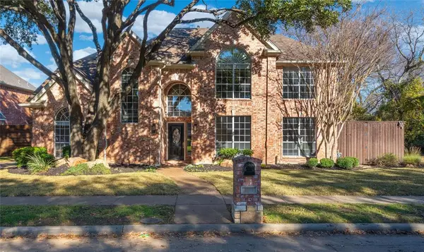 Plano, TX 75093,6113 Glenhollow Drive